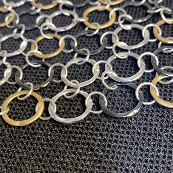 Tri-coloured circle necklace - Picture 2 of 6